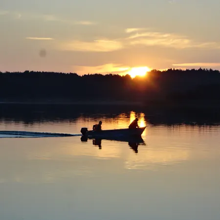 Hjortoe & Stockhus בית נופש Finstrom